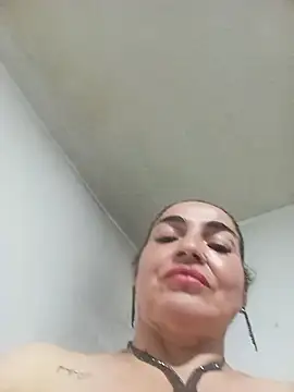 MaryRoze_ Chat XXX in diretta