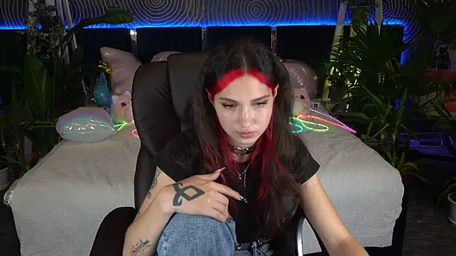 Živý XXX chat BabyFlowerr