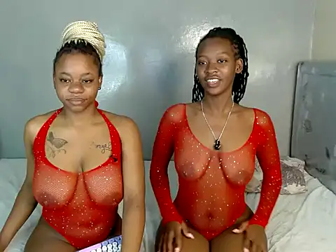 Czat XXX na żywo – royalcosmic