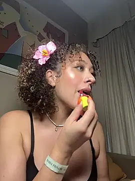 Czat XXX na żywo – LyraCovee