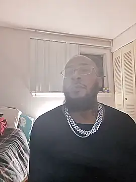 צ'אט XXX בשידור חי של TooGoodConway23