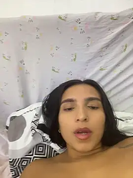 Xbby-Love-BJ - FISTING VAGINA