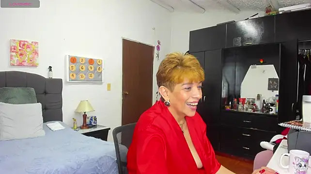 Angelina_Stone_65's Live XXX Chat