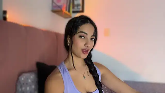 XXX chat uživo modela Issabella001