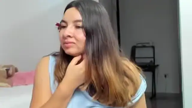 Czat XXX na żywo – __Emma__11__Lecat_