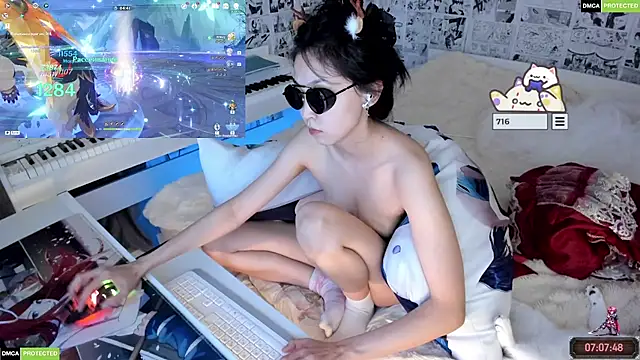 Zzqw78965_QWqwzzzAZ 라이브 XXX 채팅