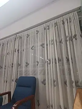 XXX chat uživo modela Avril_xxx