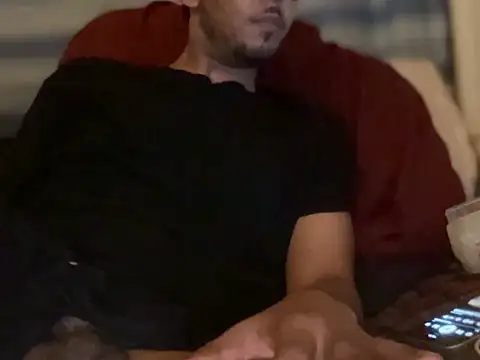 ThrowedWorldWide's Live XXX Chat
