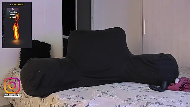 DerekOlsen élő XXX-chatje