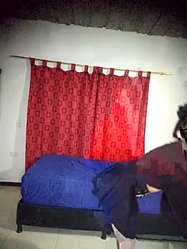 Czat XXX na żywo – CrissDessire