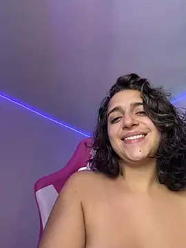 Онлайн чат XXX Aliciia777