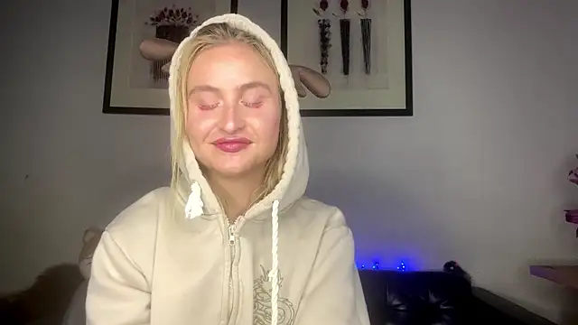 Онлайн чат XXX SherillBembii