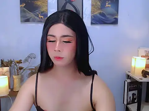 XXX chat uživo modela Bini_Red
