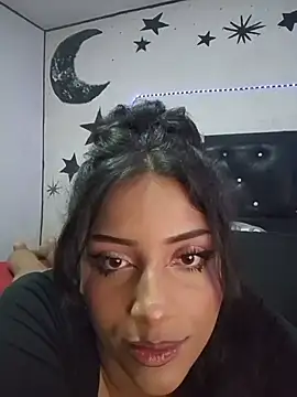 Онлайн чат XXX KattyBerryX