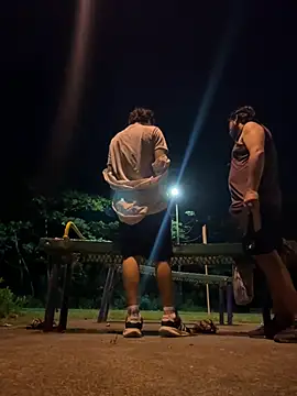 TonnyBottom 现场XXX聊天