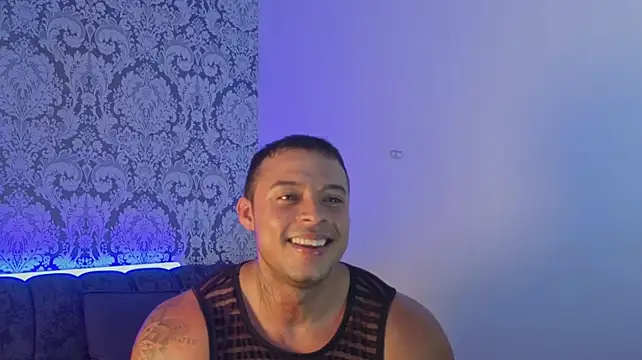 Živý XXX chat damian_gonzalez