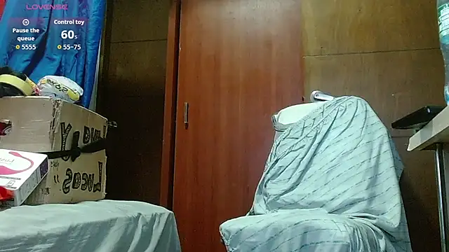 MarcusMilarc 라이브 XXX 채팅