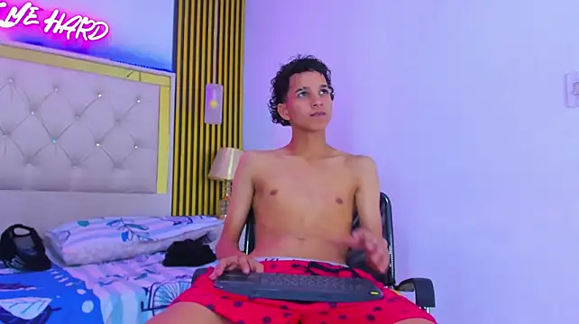 JustinSecretn Webbikameraesitys