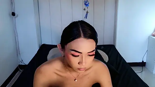 MirandaSterling's Live XXX Chat