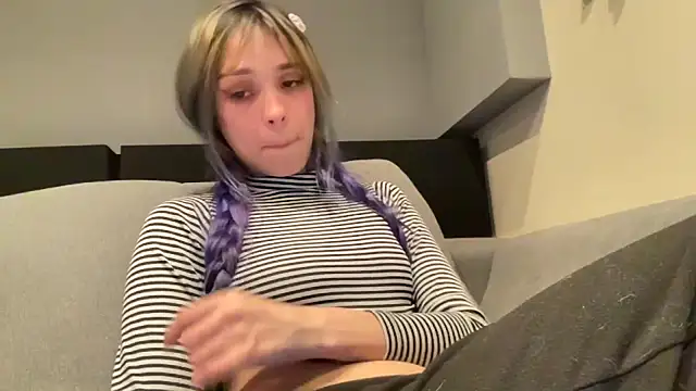 loletabb Chat XXX in diretta