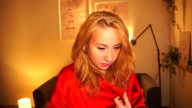 XXX chat uživo modela Enchantyy