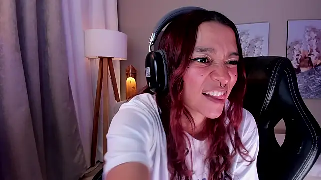 Charlotte_bluee - 💦🔥PUT LUSH IN PUSSY + 2min CONTROL💦🔥
