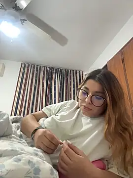 baddieasiantv Chat XXX in diretta