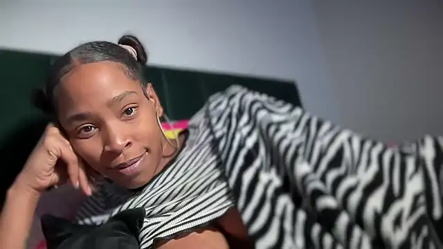 Cum2Charm - hiii flashhh meee