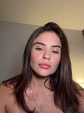 SofiaGomez444 - kiss my body make me very wet