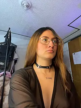 Anniee_22