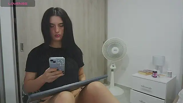 Czat XXX na żywo – Phiamat_