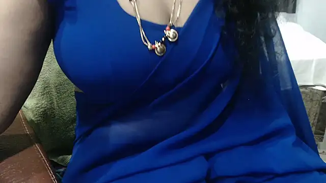 sunitha-3 Chat XXX in diretta