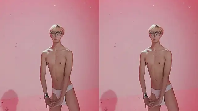 PG-000's Live XXX Chat