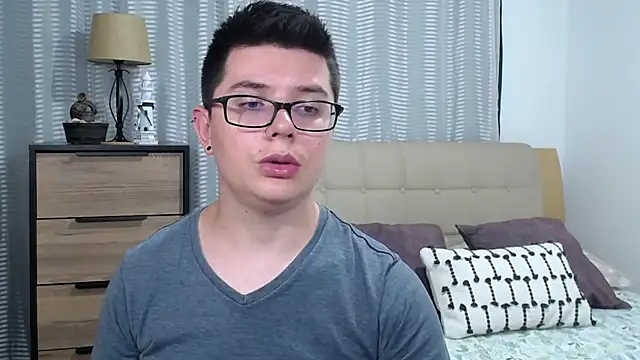 BlackFoXXX69 – Naživo XXX chat