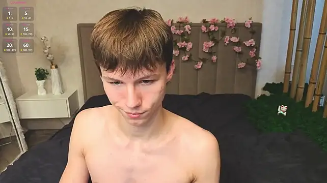 cuMte_boy Chat XXX in diretta