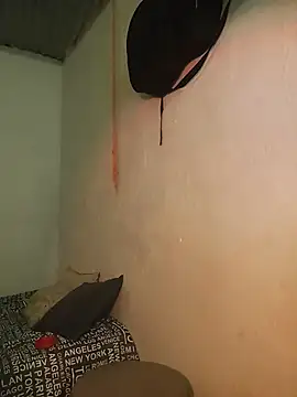 Little_siful_doll_08's Live XXX Chat