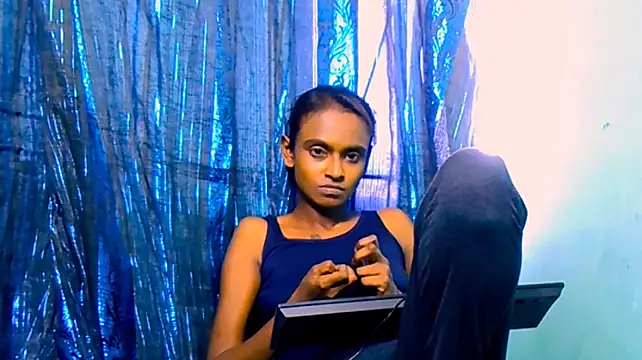 SassyXindian's Live XXX Chat