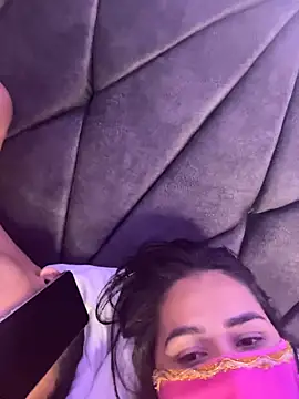 Dalilaa_1 – Naživo XXX chat
