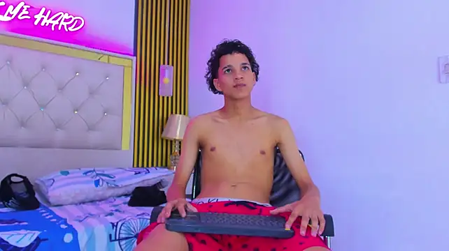 Chat +18 de JustinSecret ao vivo