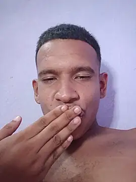 Chatroom XXX en direct de Ron_0101