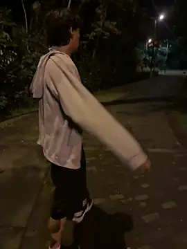 TonnyBottom – Naživo XXX chat