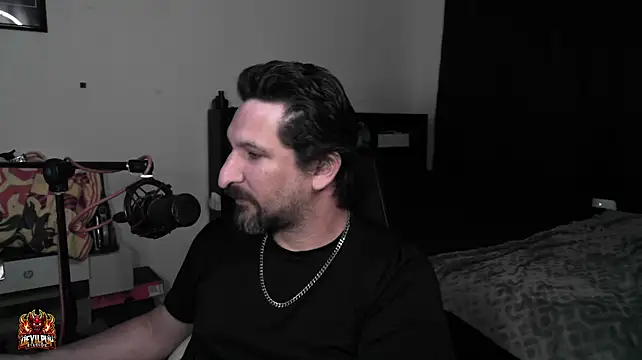 DevilPup75_ Chat XXX live