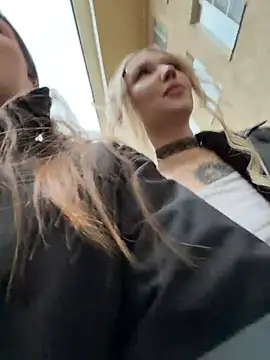 Coconut_milk Live XXX-chat