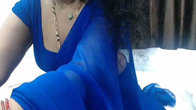 Chat XXX ao vivo de sunitha-3