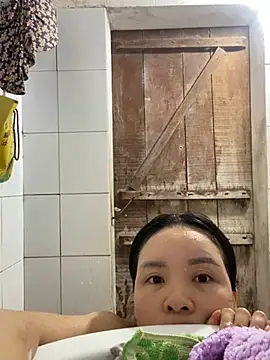 Ivy_Trix2 Chat XXX in diretta