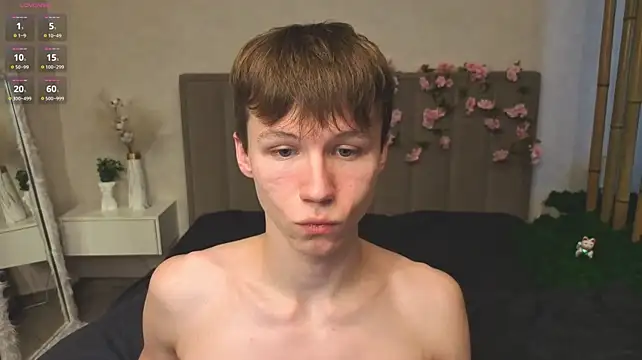 cuMte_boy 即時 XXX 聊天