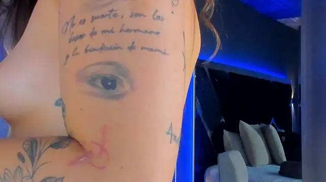 AmmyJones_ - Domi entering my pussy slowly and deeply