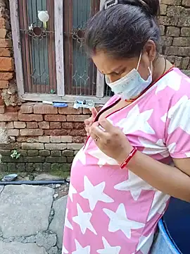 Show modela priyasharma0101 na web-kameri