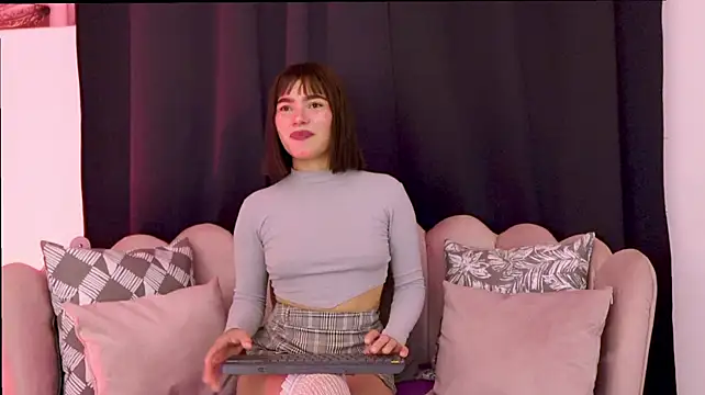 Dakotacollis - cream on tits