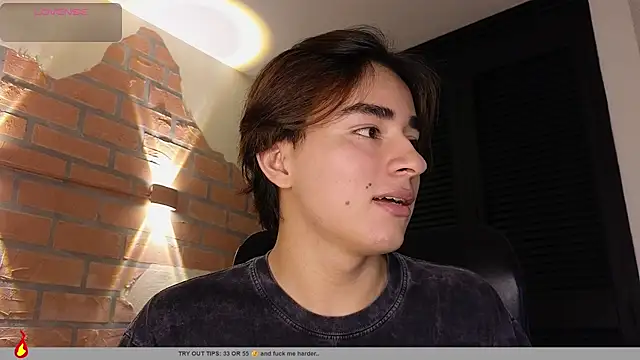 Connorr_01 – Naživo XXX chat